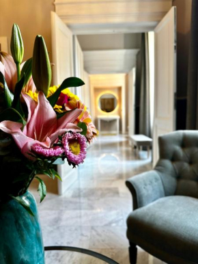 Via Veneto Luxury House